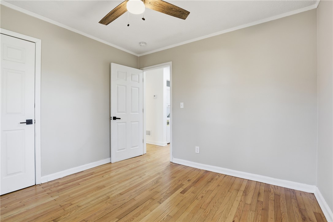 601 South D Street Easley, SC 29640 - Photo 16 of 29