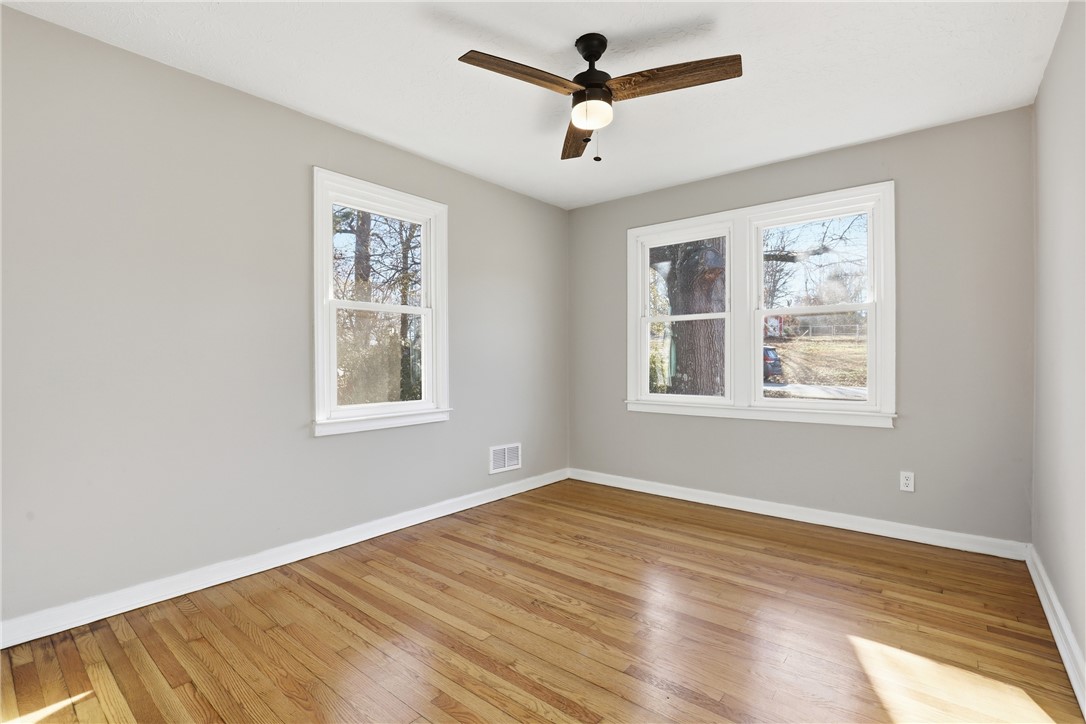 601 South D Street Easley, SC 29640 - Photo 18 of 29