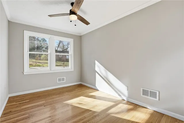 $324,900 | 601 South D Street, Easley, SC 29640