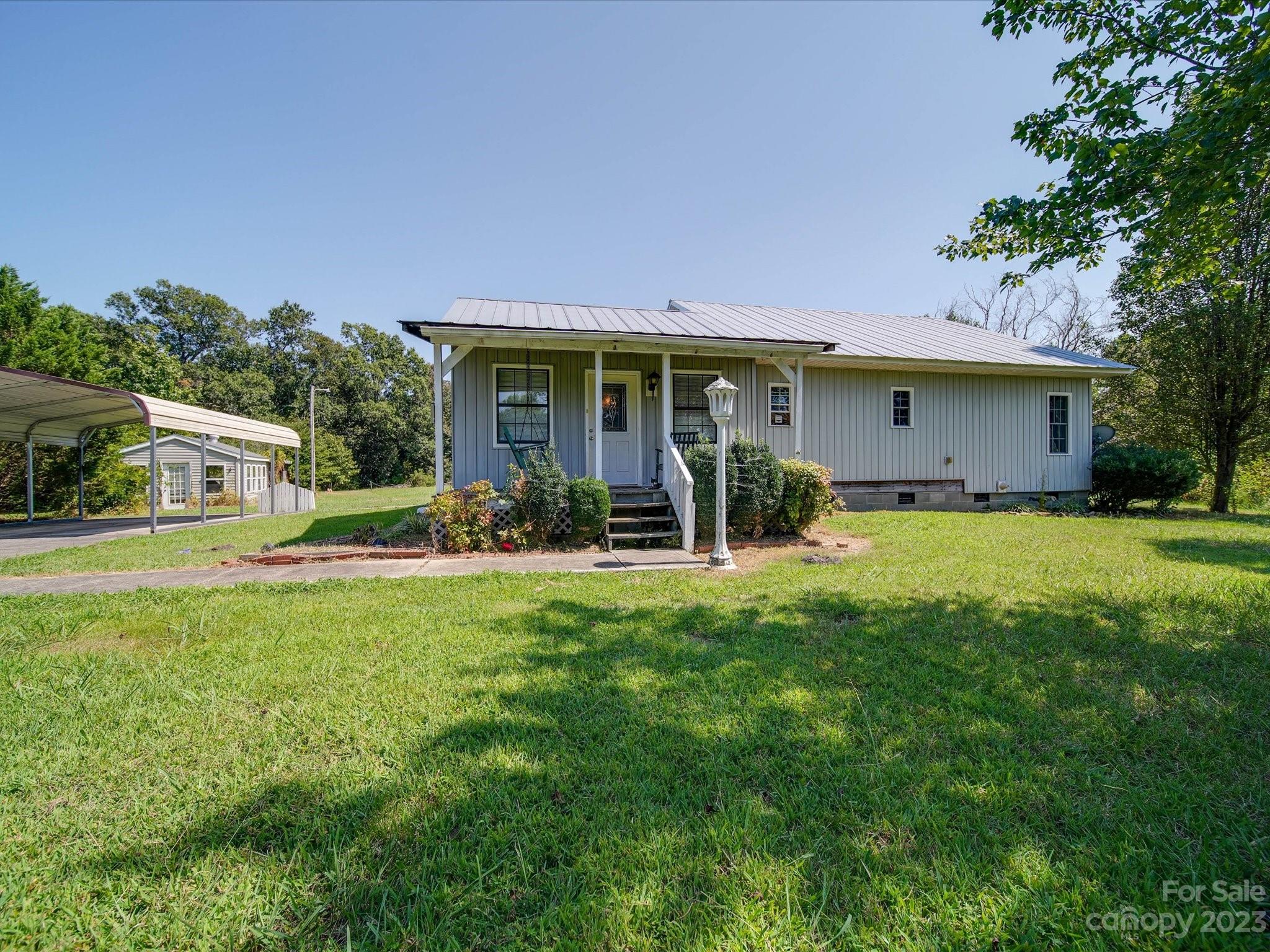 9996 Roundtree Road Mount Pleasant, NC 28124 - Photo 12 of 47 Gallery Image 12