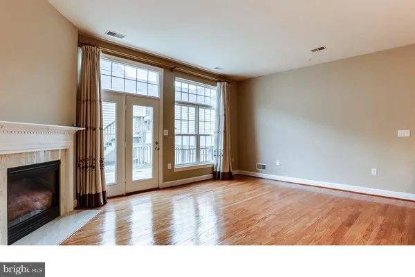 $2,950 | 23703 Clarksmeade Drive, Clarksburg, MD 20871