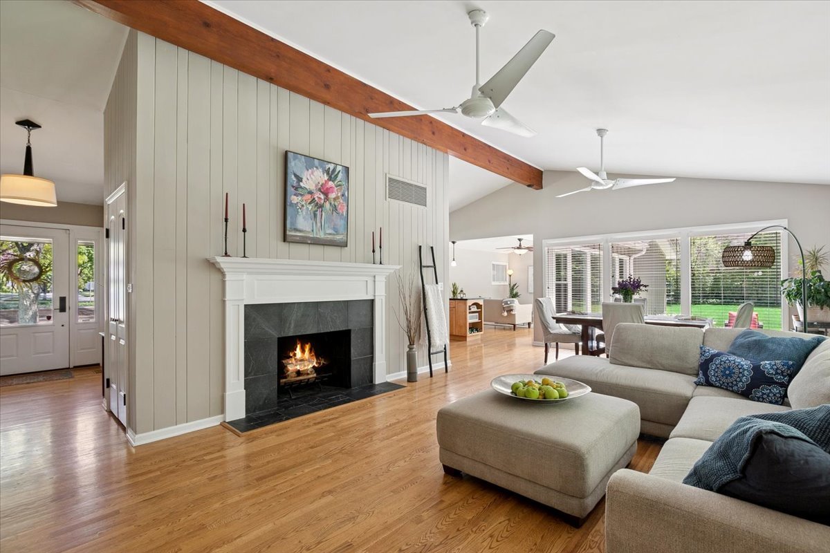 505 Butterfield Road Libertyville, IL 60048 - Photo 11 of 29 Gallery Image 11
