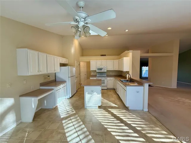 $365,000 | 1229 Elisabeth Drive, O'Fallon, IL 62269