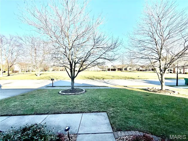 $365,000 | 1229 Elisabeth Drive, O'Fallon, IL 62269