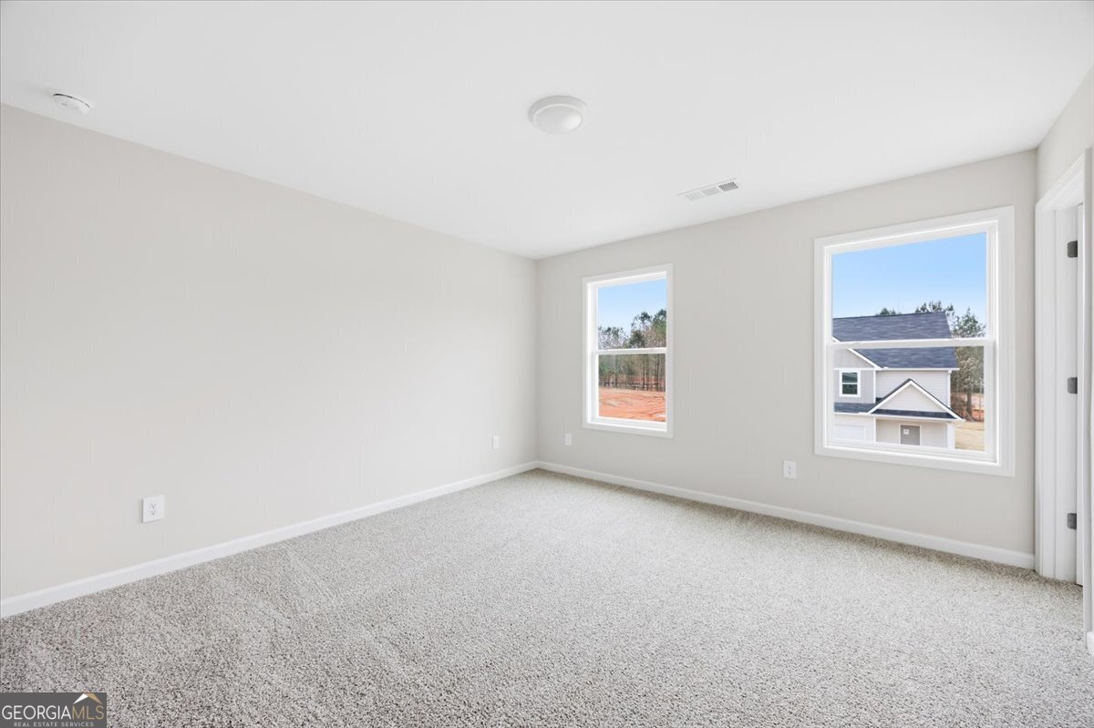 5 Morningside Court Thomaston, GA 30286 - Photo 12 of 26 an empty room with windows