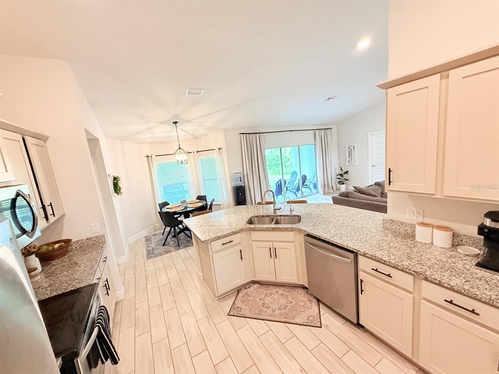 3405 Vivian Road North Port, FL 34288 - Photo 17 of 63 Gallery Image 17
