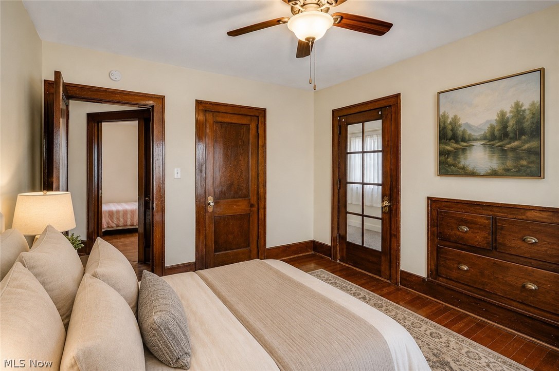 391 Reed Avenue Akron, OH 44301 - Photo 20 of 40 PRIMARY BEDROOM- Virtually staged