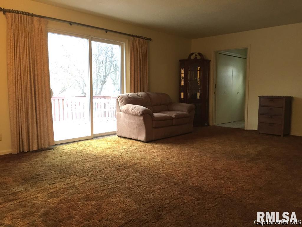 2055 East Buchanan Street Springfield, IL 62703 - Photo 17 of 35