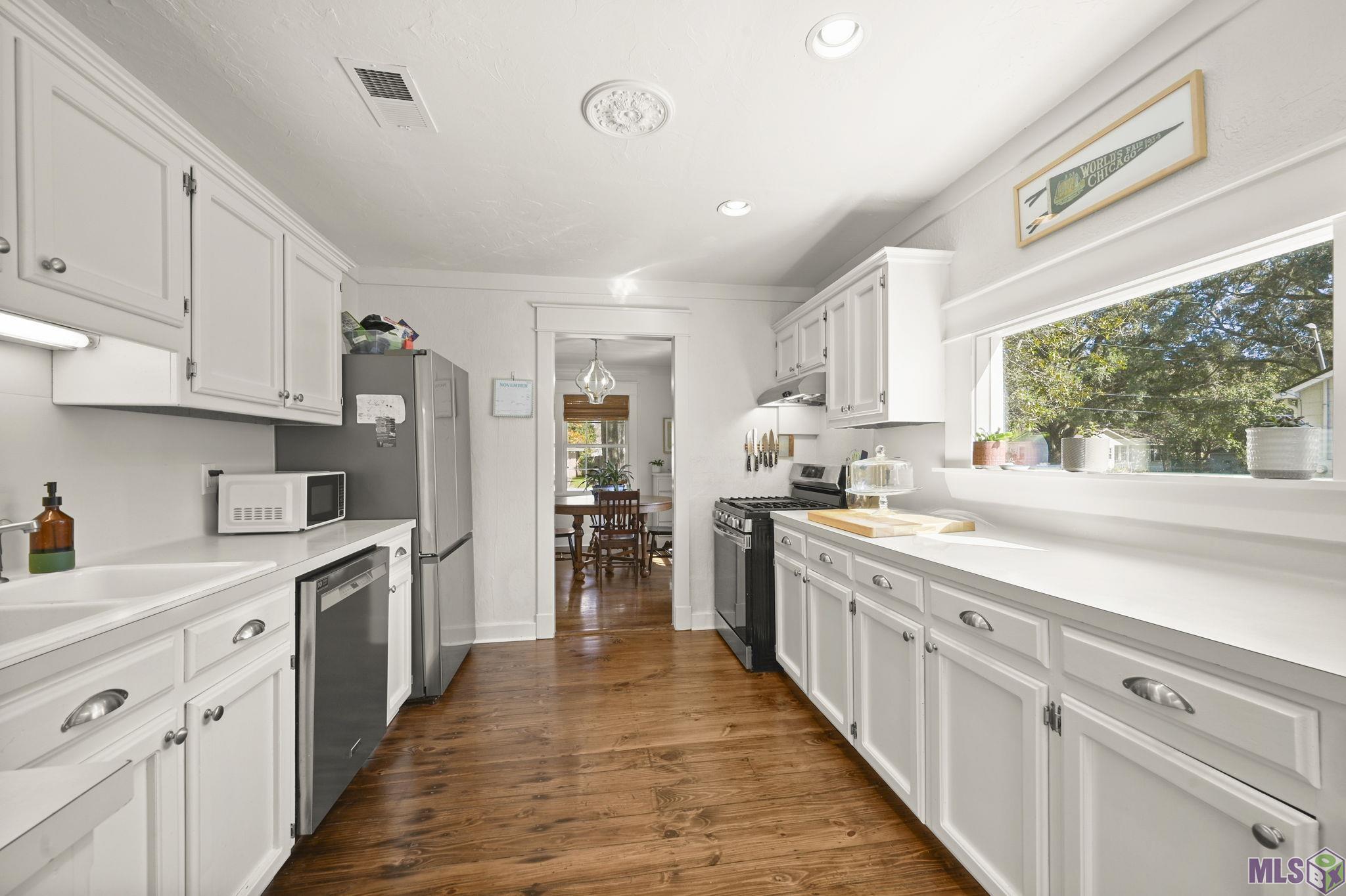 4574 Tupello Street Baton Rouge, LA 70808 - Photo 7 of 18