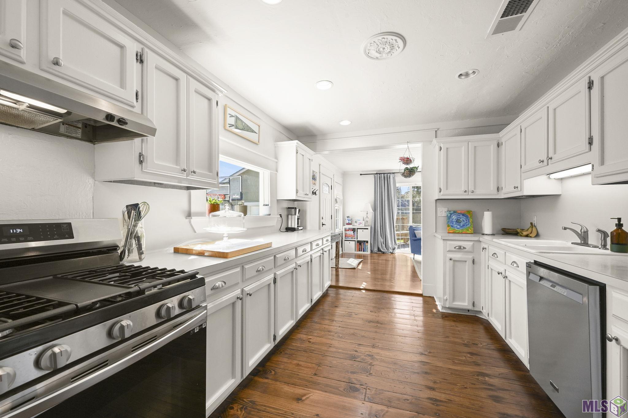 4574 Tupello Street Baton Rouge, LA 70808 - Photo 9 of 18