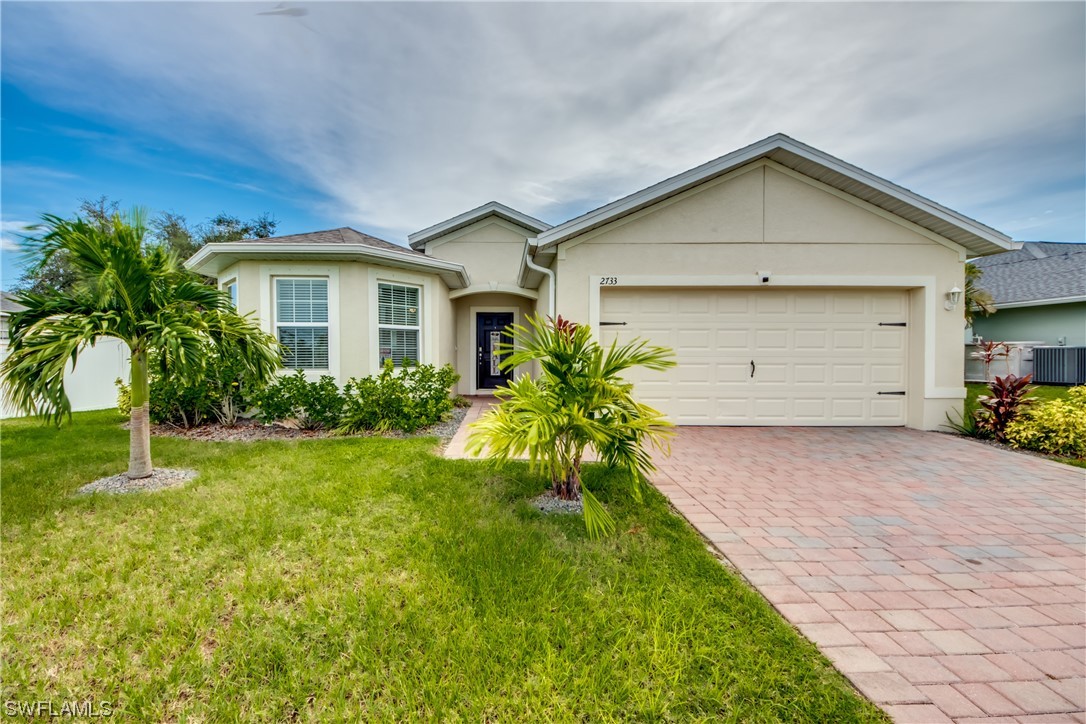 2733 Northeast 2nd Ave  