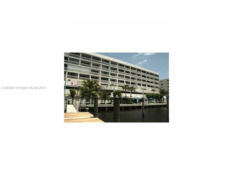 17900 North Bay Road, Unit PH3 Sunny Isles Beach, FL 33160 - Photo 17 of 18
