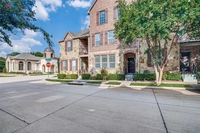 $3,300 | 4268 Riverview Drive, Carrollton, TX 75010