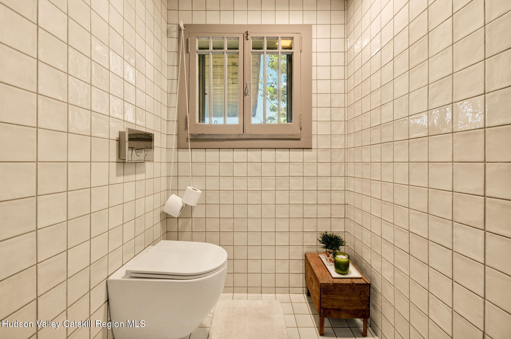 857 Flats Road Athens, NY 12015 - Photo 21 of 46 1 downstairs bath (2)