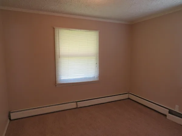 $130,000 | 26307 Woodmont Street, Roseville, MI 48066