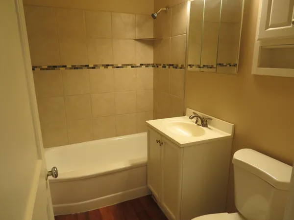 $130,000 | 26307 Woodmont Street, Roseville, MI 48066