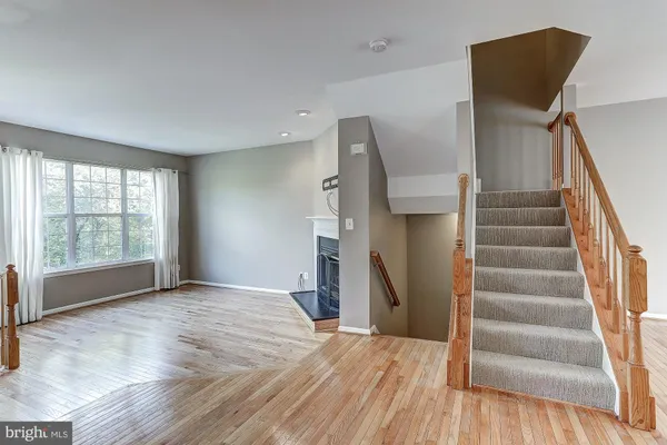 $3,800 | 12011 Edgemere Circle, Reston, VA 20190