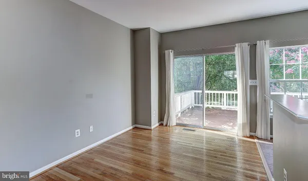 $3,800 | 12011 Edgemere Circle, Reston, VA 20190