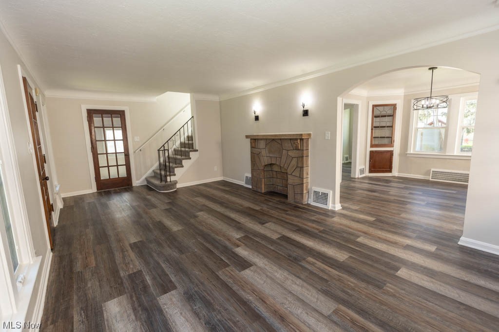 864 Beverly Road Cleveland Heights, OH 44121 - Photo 4 of 27