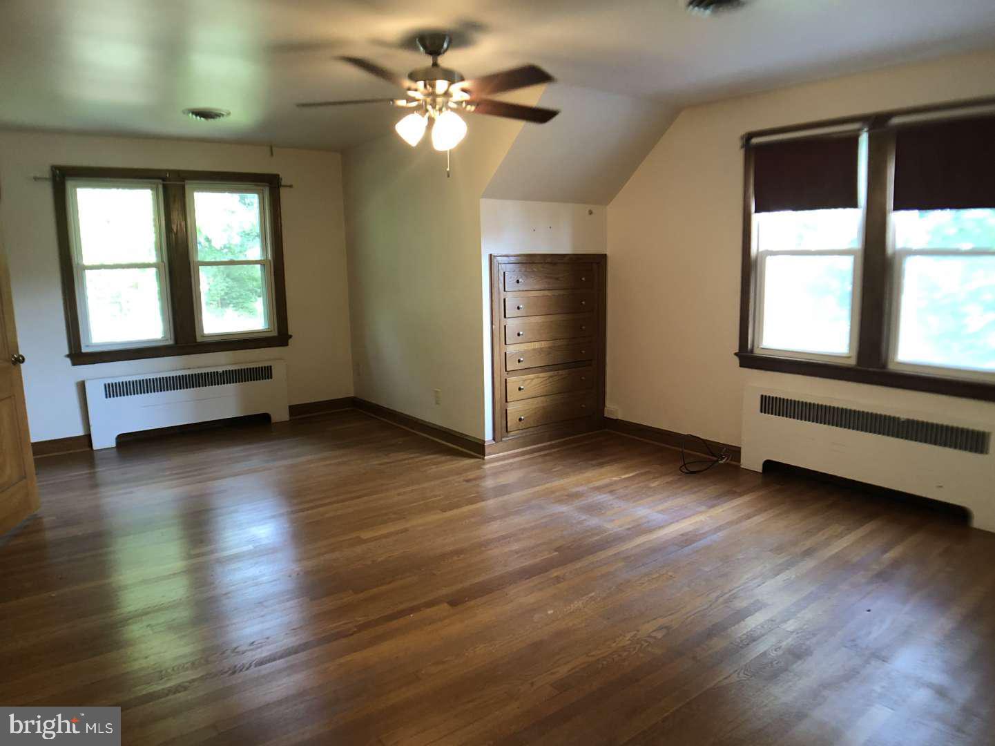 25901 Woodfield Road Damascus, MD 20872 - Photo 15 of 25 Gallery Image 15