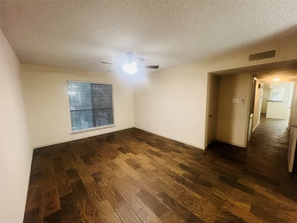 $1,500 | 10047 Westpark Drive, Unit 46, Houston, TX 77042