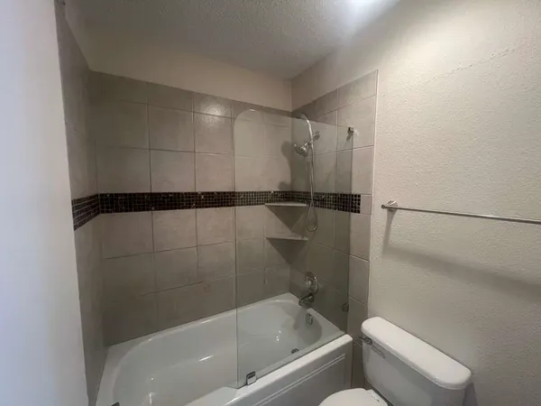 $1,500 | 10047 Westpark Drive, Unit 46, Houston, TX 77042
