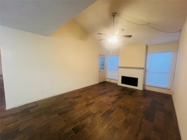 $1,500 | 10047 Westpark Drive, Unit 46, Houston, TX 77042