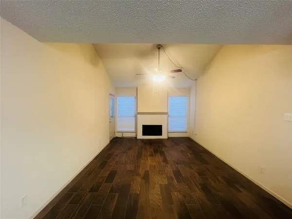 $1,500 | 10047 Westpark Drive, Unit 46, Houston, TX 77042