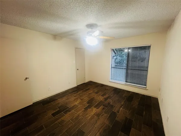 $1,500 | 10047 Westpark Drive, Unit 46, Houston, TX 77042