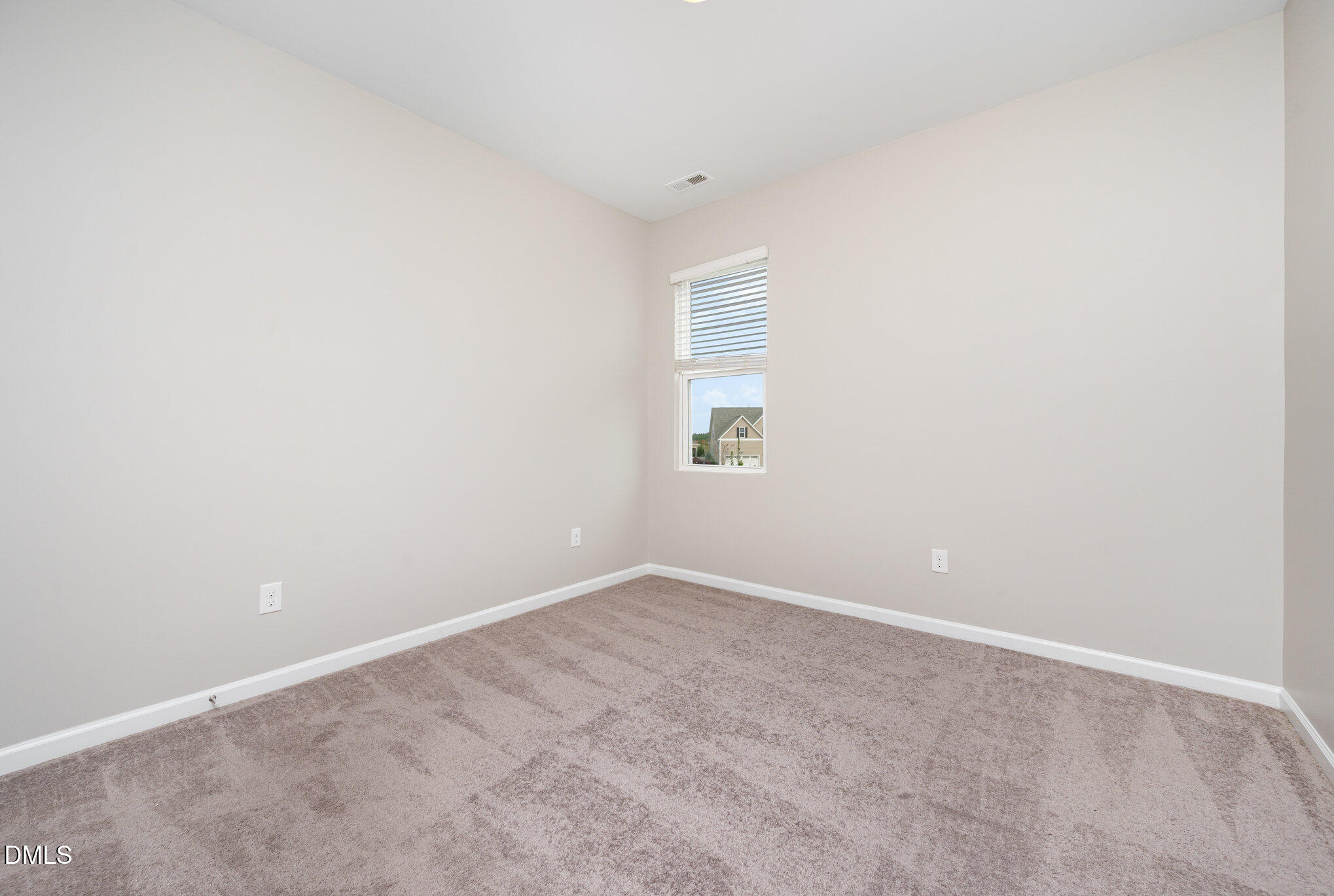 18 Dover Ridge Court Chapel Hill, NC 27517 - Photo 30 of 40 an empty room with a window