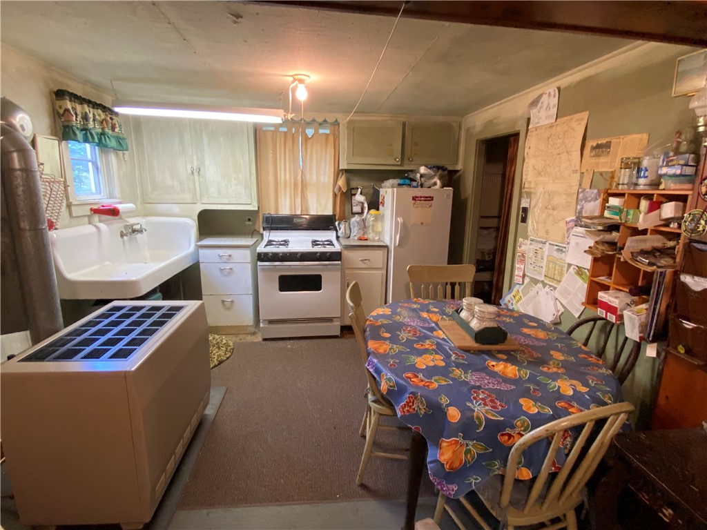 1227 Markert Road Wilcox, PA 15870 - Photo 12 of 22