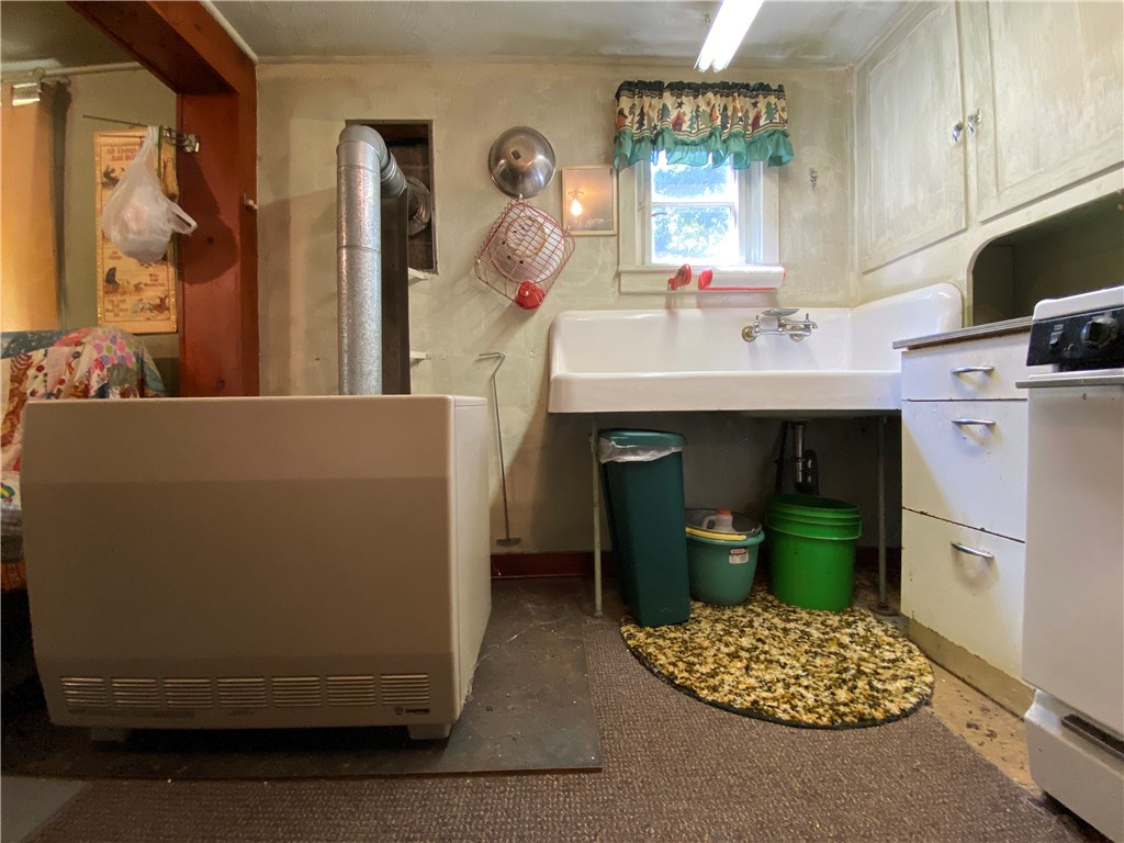 1227 Markert Road Wilcox, PA 15870 - Photo 10 of 22