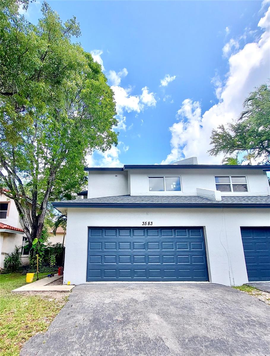 3583 Simms Street Hollywood, FL 33021 - Photo 2 of 32