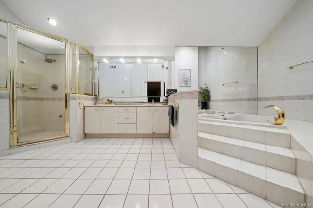 $1,529,000 | 48 Westchester View Lane, White Plains, NY 10607