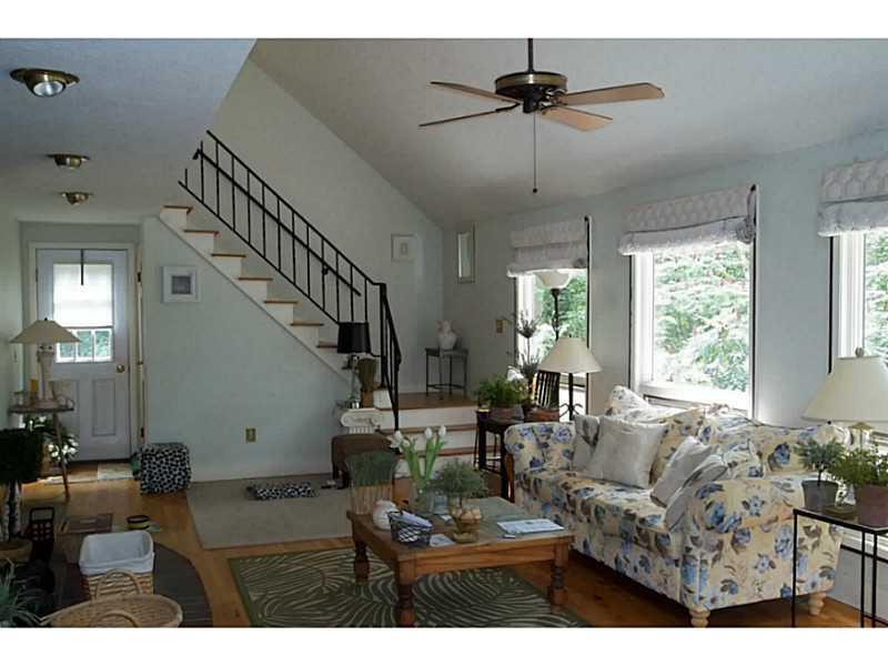 15 Plummer Road Buxton, ME 04093 - Photo 10 of 29 Living Room.