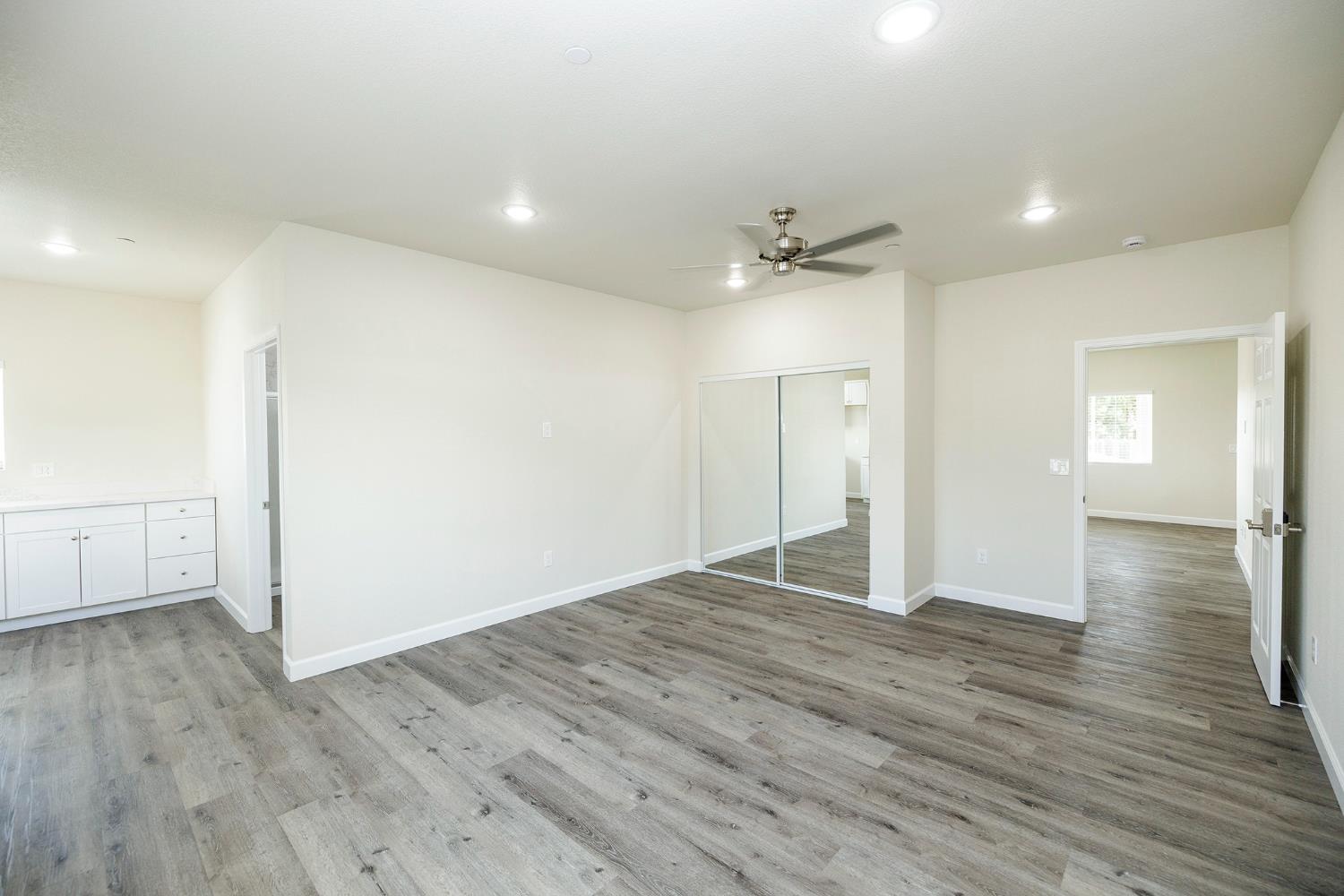 720 North 2nd Street Patterson, CA 95363 - Photo 47 of 84 Main Suite