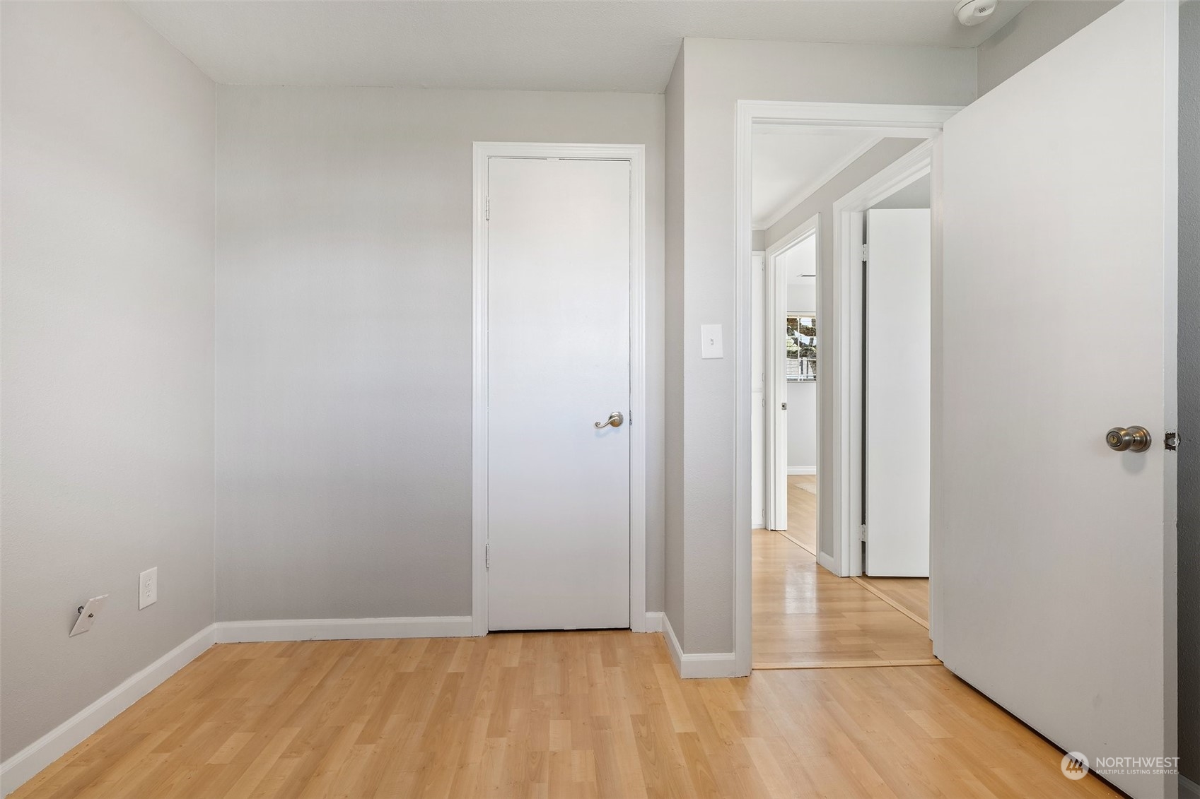 12645 Southeast 170th Street Renton, WA 98058 - Photo 20 of 37 a view of small space