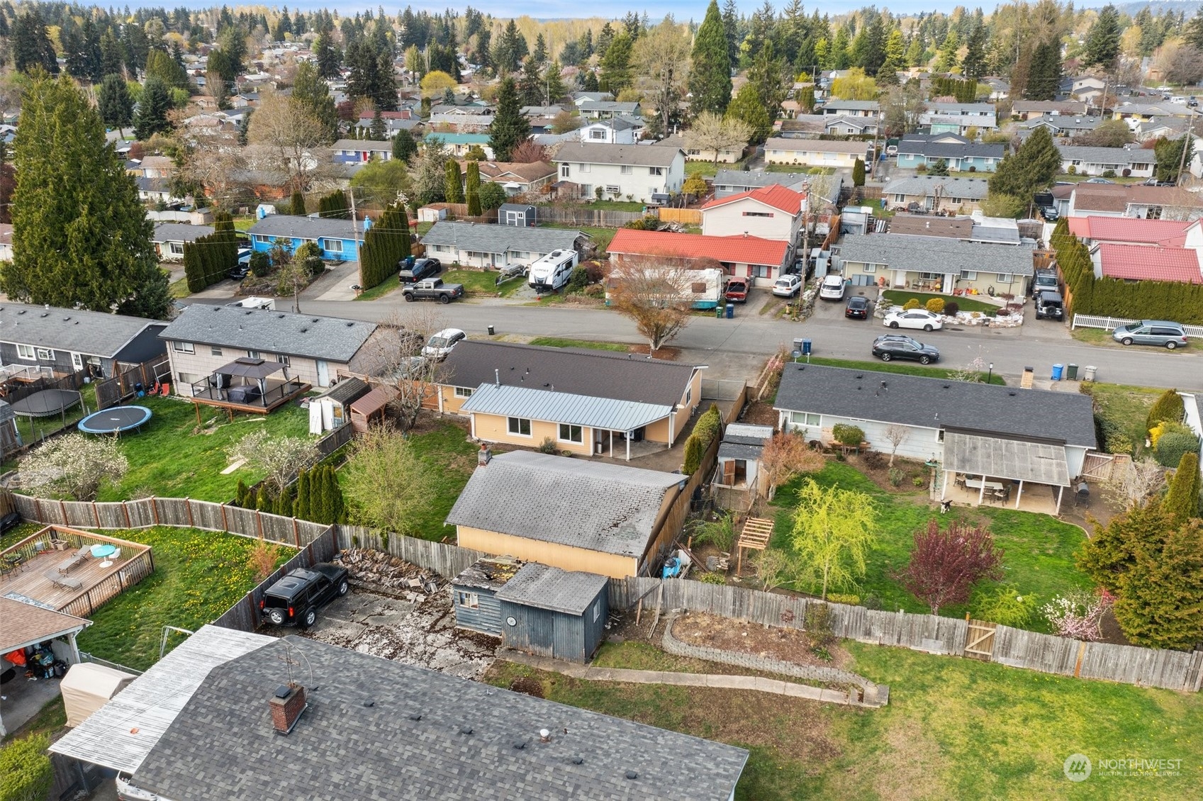 12645 Southeast 170th Street Renton, WA 98058 - Photo 35 of 37 an aerial view of residential houses with outdoor space