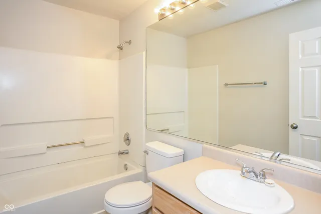 $2,750 | 6259 Dusty Laurel Drive, Whitestown, IN 46075