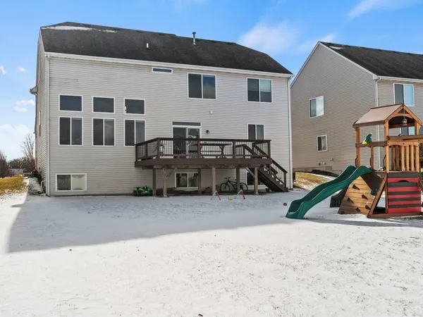 a house view with a outdoor space