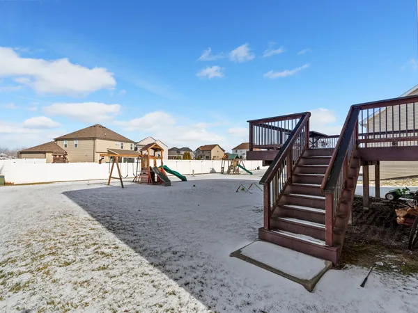 $575,000 | 1140 Hyde Park, Crown Point, IN 46307