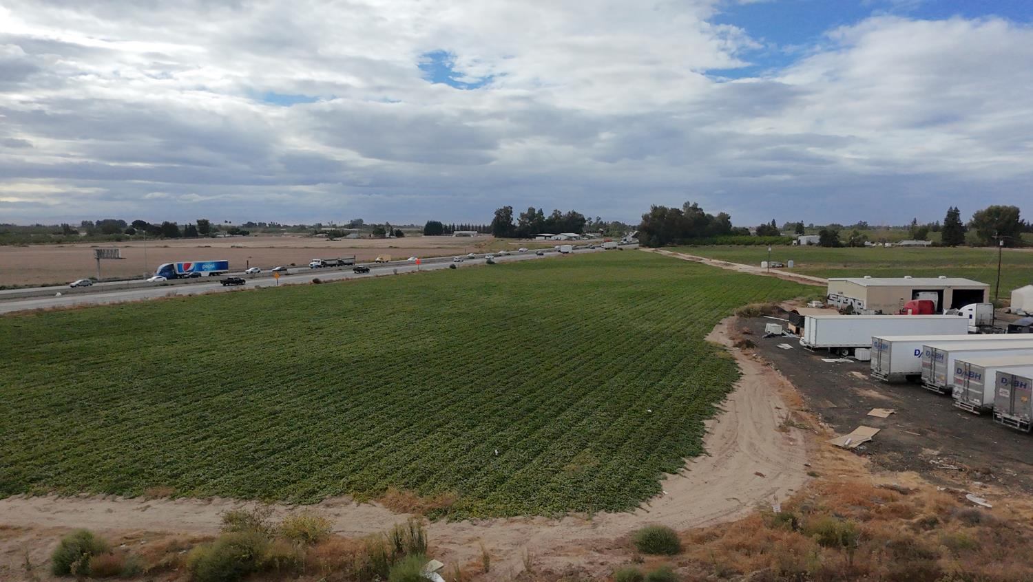 11881 Griffith Road Turlock, CA 95380 - Photo 41 of 42 a view of a lake with outdoor space
