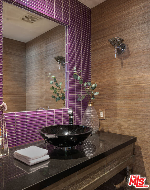 3412 Ocean Front Walk, Unit 201 Marina del Rey, CA 90292 - Photo 15 of 35