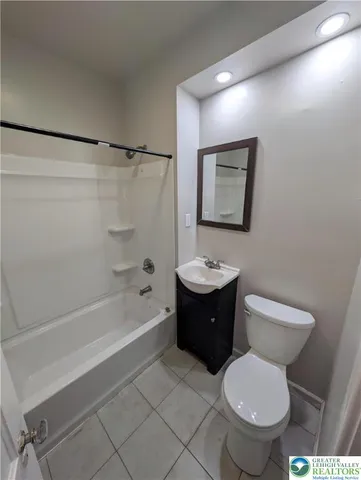 $1,695 | 1324 South 2nd Street, Allentown, PA 18103