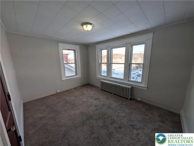 $1,695 | 1324 South 2nd Street, Allentown, PA 18103