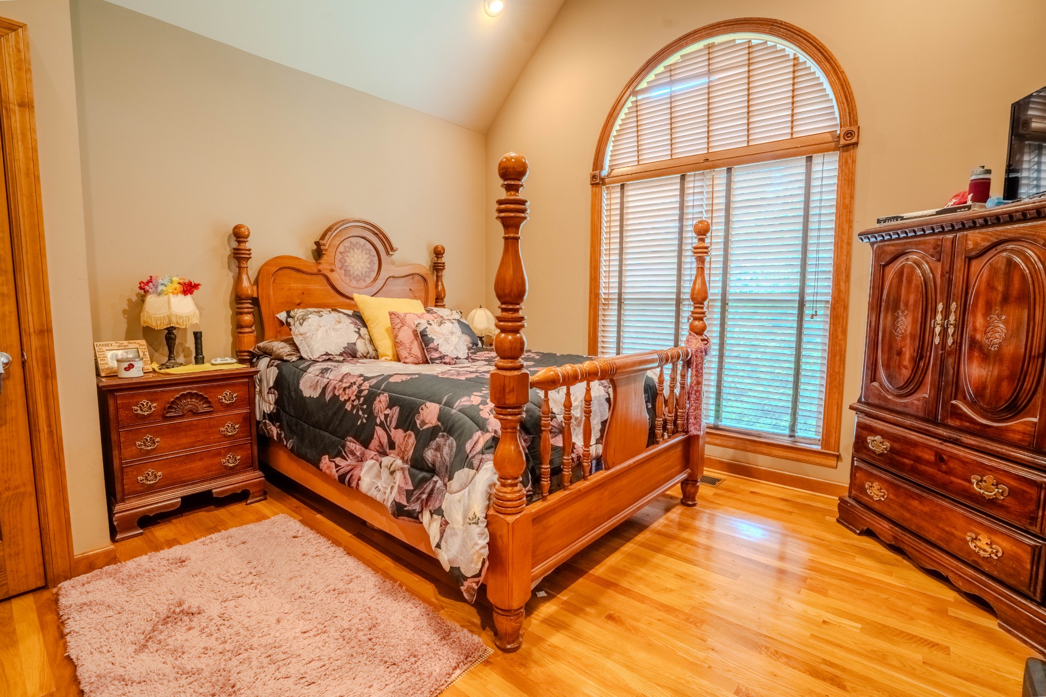 410 Britton Hollow Road Pulaski, TN 38478 - Photo 19 of 74 a bedroom with bed and a large window