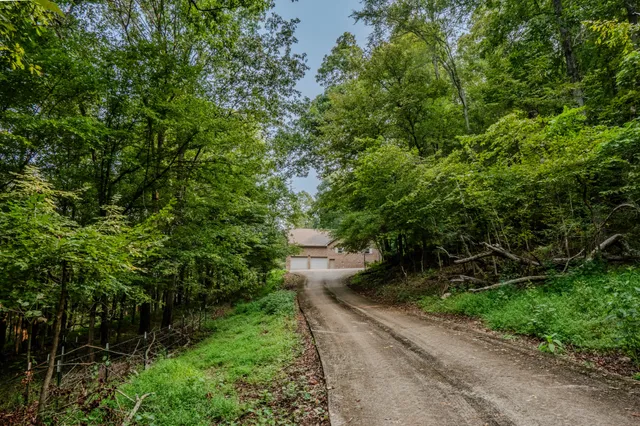 $769,500 | 410 Britton Hollow Road, Pulaski, TN 38478