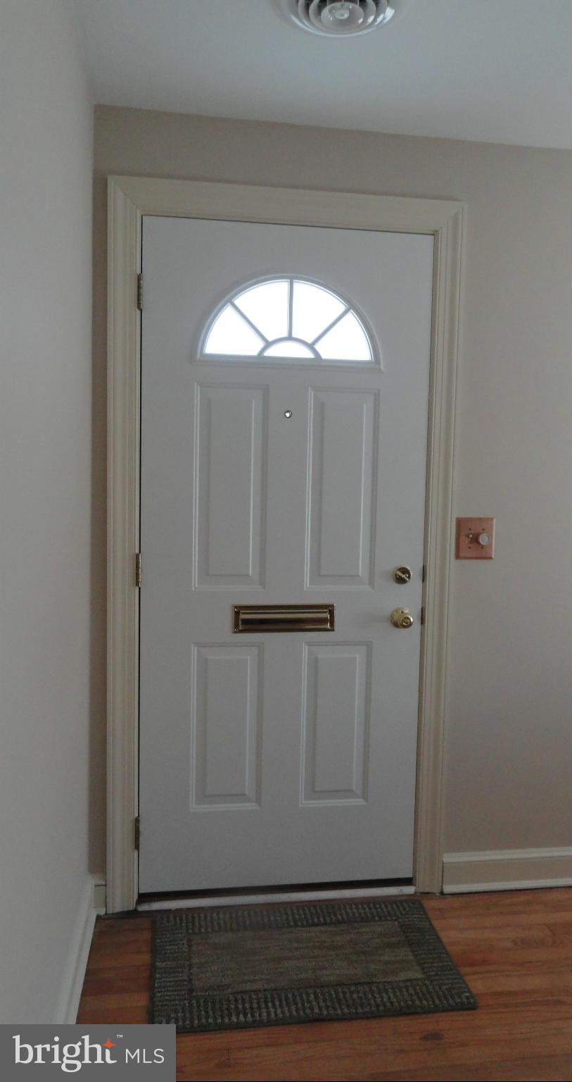 119 Melbourne Avenue Silver Spring, MD 20901 - Photo 12 of 16 Interior (General)