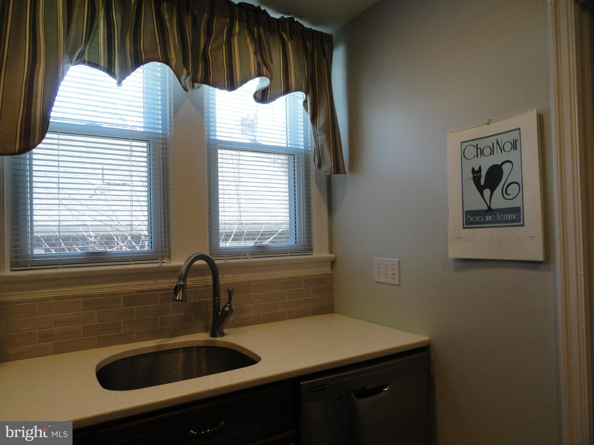 119 Melbourne Avenue Silver Spring, MD 20901 - Photo 6 of 16 Kitchen