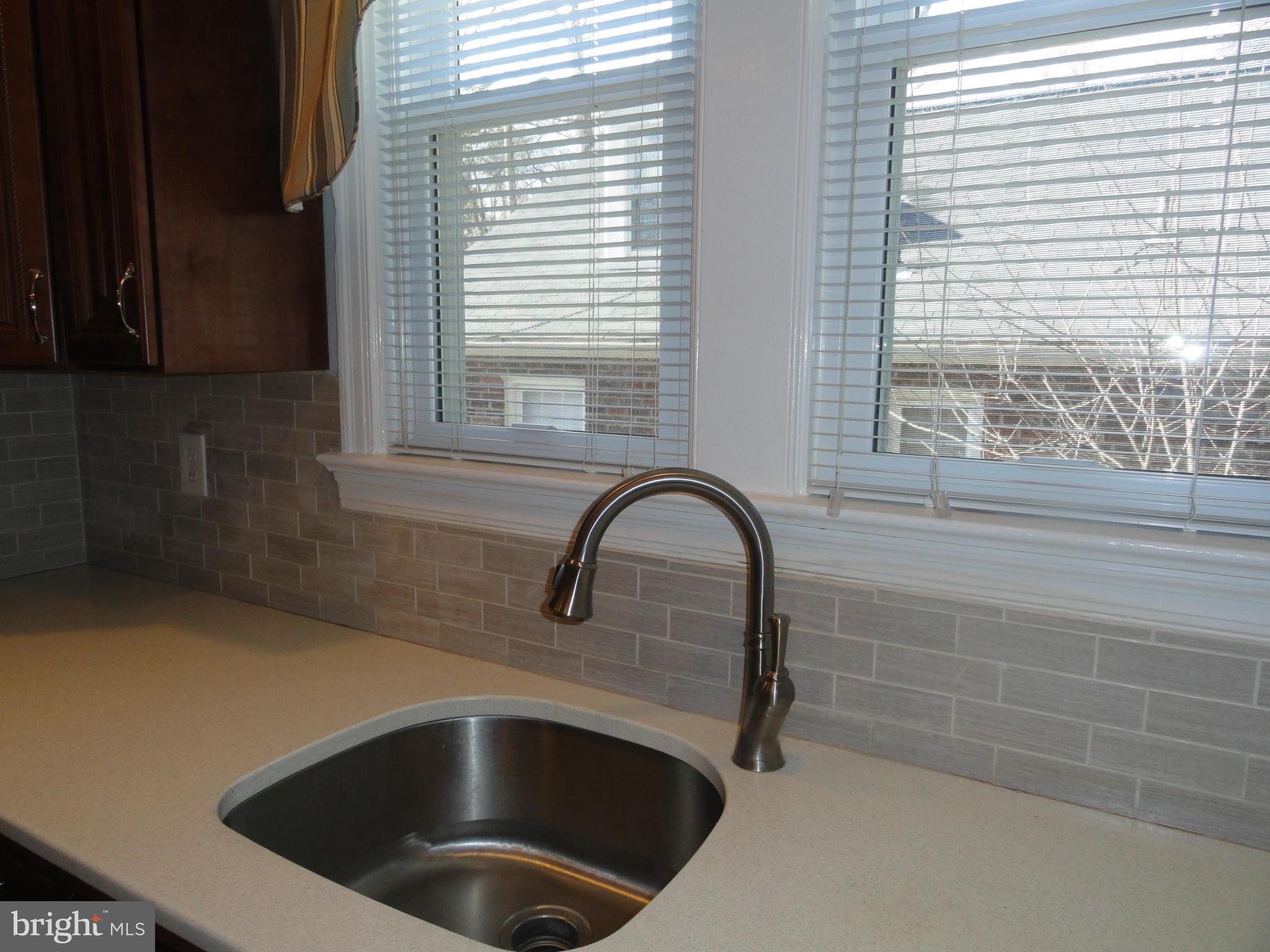 119 Melbourne Avenue Silver Spring, MD 20901 - Photo 7 of 16 Kitchen